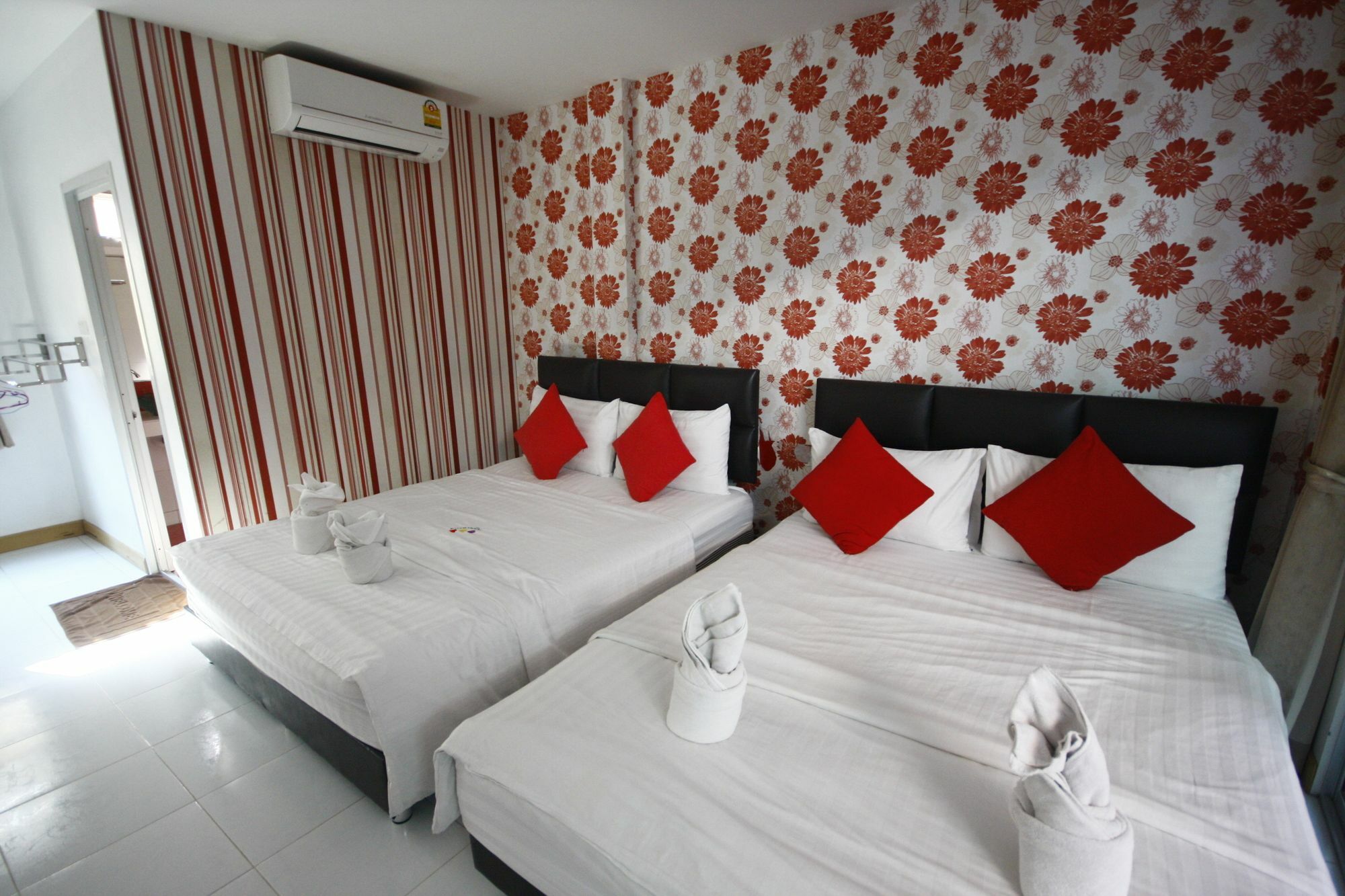 Tawaen Beach Resort كو لان المظهر الخارجي الصورة